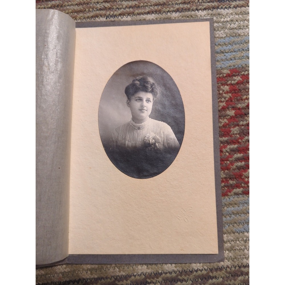 Rare Antique Victorian Portrait Young Woman Cabinet Card Photo Oval Unframed